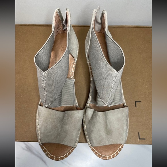 Kenneth Cole Charli Suede Cross Elastic Espadrille Wedge - Picture 2 of 3